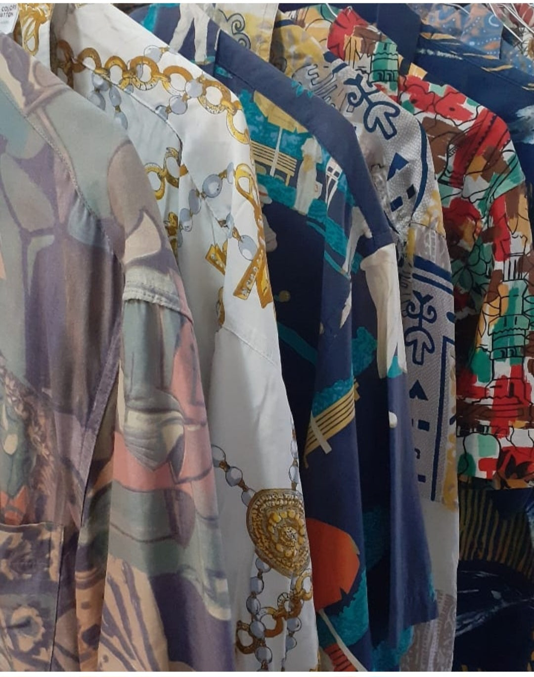 HAWAIIAN & CRAZY SHIRTS